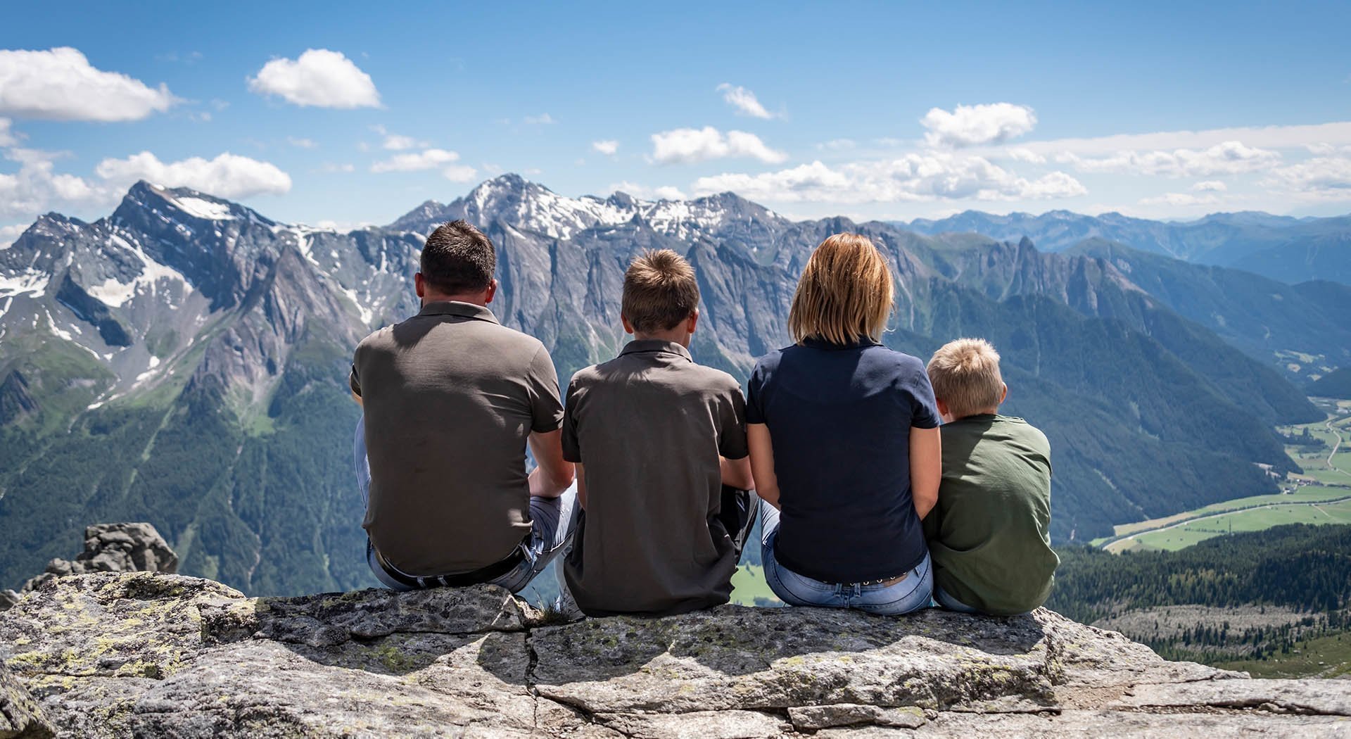 Wandern im Sommer im Pfitschertal in Südtirol